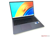 华为MateBook D 16 2022回顾-现在的多媒体笔记本电脑，16:10格式，带数字键盘