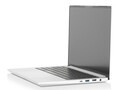 除了标准的深灰色颜色选项，InfinityBook Pro 14阵容现在可以在冰灰色。(图片来源:礼服)